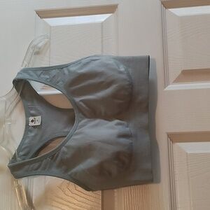 Velocity Women's Training Sports Bra Gym Wear, Active Wear, Athletic Wear.